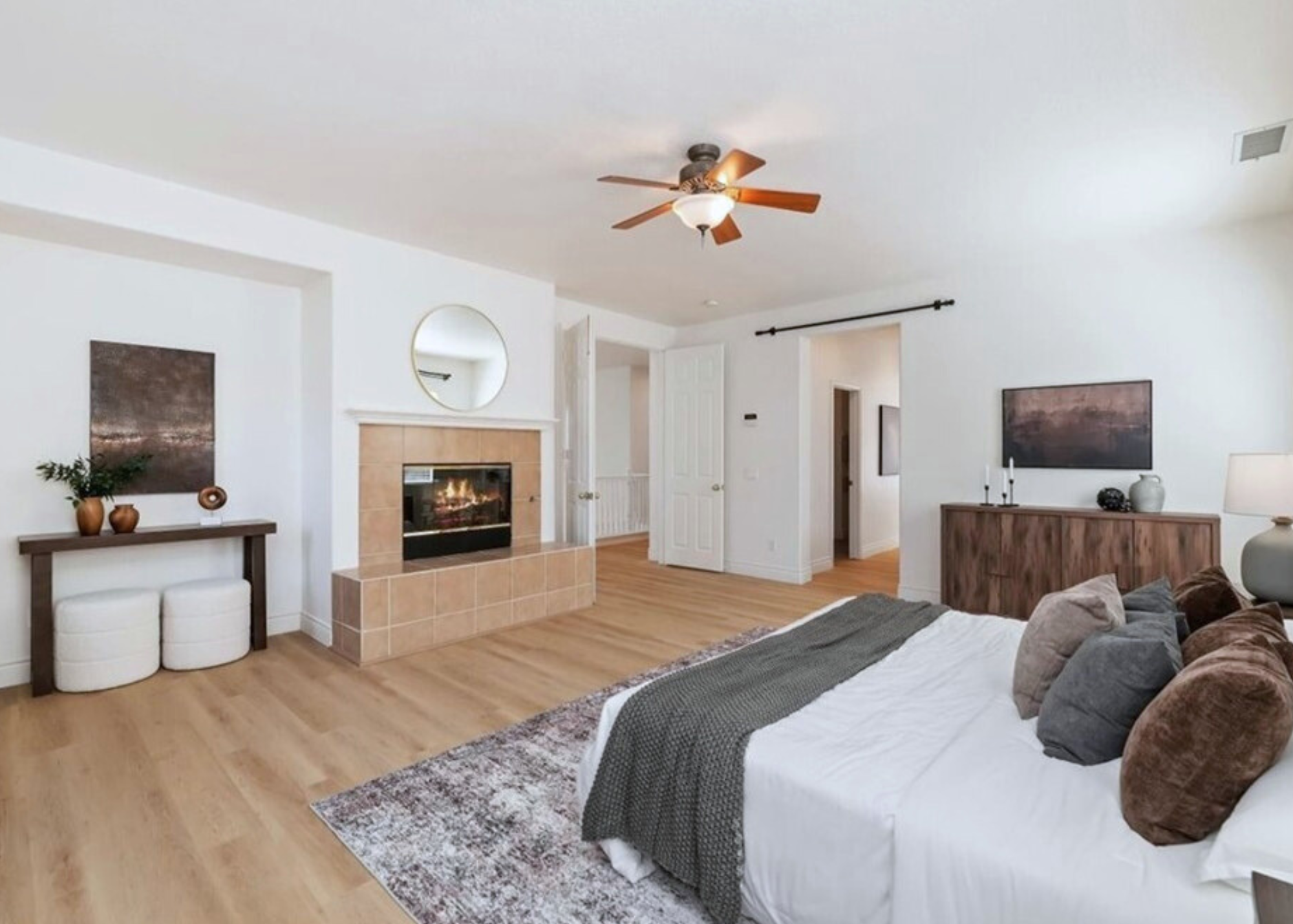 Corona Home Staging - Bedroom